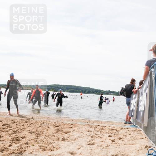 21.06.2026 - Viking Triathlon Michael Strokosch http://msf.ph/oto/9828895 21.06.2026 10:53:36 Schwimmen 59, 92, 182, 283, 365, 375 meine-sportfotos.de