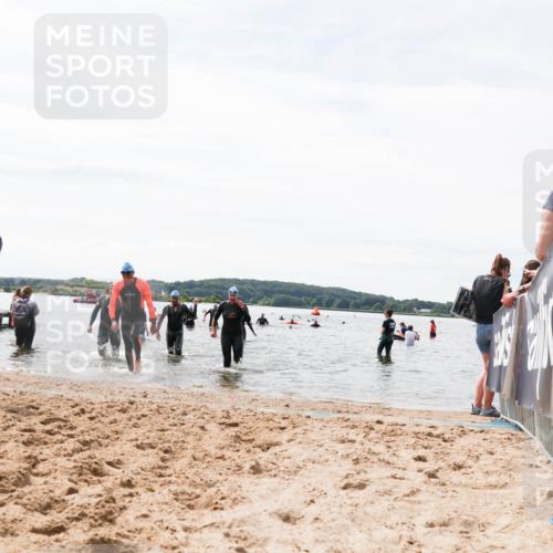 21.06.2026 - Viking Triathlon Michael Strokosch http://msf.ph/oto/9828900 21.06.2026 10:53:38 Schwimmen 59, 182, 283, 365, 375, 607 meine-sportfotos.de