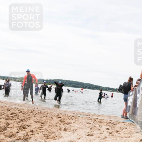 21.06.2026 - Viking Triathlon Michael Strokosch http://msf.ph/oto/9828902 21.06.2026 10:53:39 Schwimmen 59, 182, 365, 375, 607 meine-sportfotos.de