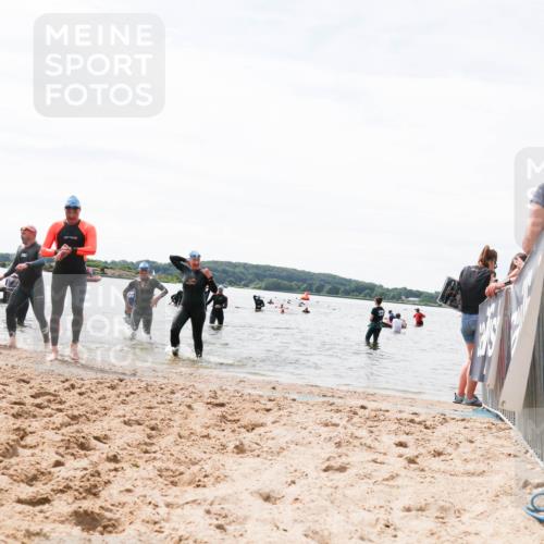 21.06.2026 - Viking Triathlon Michael Strokosch http://msf.ph/oto/9828906 21.06.2026 10:53:40 Schwimmen 59, 182, 365, 375, 607 meine-sportfotos.de