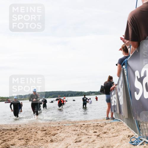 21.06.2026 - Viking Triathlon Michael Strokosch http://msf.ph/oto/9828959 21.06.2026 10:53:58 Schwimmen 97, 203, 257, 390, 515 meine-sportfotos.de