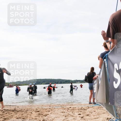 21.06.2026 - Viking Triathlon Michael Strokosch http://msf.ph/oto/9828966 21.06.2026 10:54:00 Schwimmen 61, 97, 190, 203, 257, 390, 515 meine-sportfotos.de