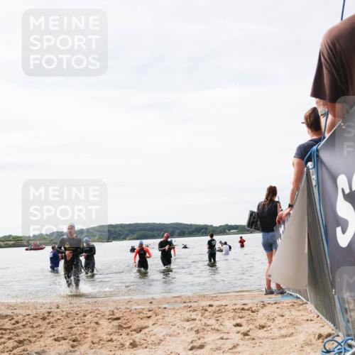 21.06.2026 - Viking Triathlon Michael Strokosch http://msf.ph/oto/9828970 21.06.2026 10:54:01 Schwimmen 61, 97, 190, 203, 257, 390, 515, 631 meine-sportfotos.de