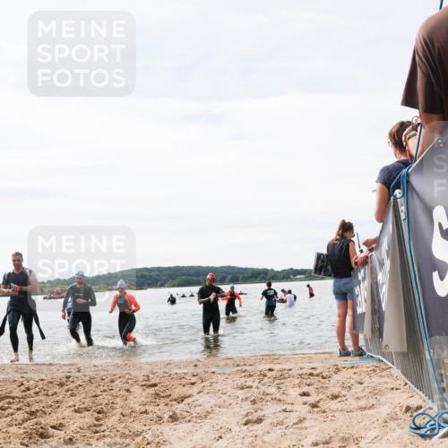 21.06.2026 - Viking Triathlon Michael Strokosch http://msf.ph/oto/9828983 21.06.2026 10:54:06 Schwimmen 61, 190, 257, 390, 515, 631 meine-sportfotos.de