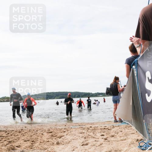 21.06.2026 - Viking Triathlon Michael Strokosch http://msf.ph/oto/9828986 21.06.2026 10:54:07 Schwimmen 61, 190, 237, 257, 390, 515, 631 meine-sportfotos.de