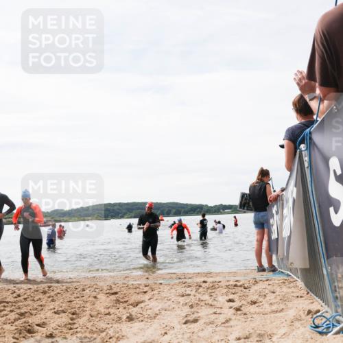 21.06.2026 - Viking Triathlon Michael Strokosch http://msf.ph/oto/9828989 21.06.2026 10:54:08 Schwimmen 61, 190, 237, 390, 515, 631 meine-sportfotos.de