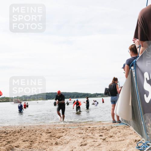 21.06.2026 - Viking Triathlon Michael Strokosch http://msf.ph/oto/9828992 21.06.2026 10:54:09 Schwimmen 61, 190, 237, 390, 631 meine-sportfotos.de