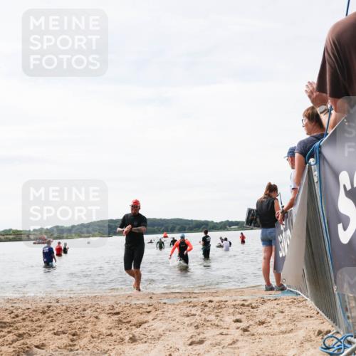 21.06.2026 - Viking Triathlon Michael Strokosch http://msf.ph/oto/9828994 21.06.2026 10:54:09 Schwimmen 61, 190, 237, 390, 631 meine-sportfotos.de