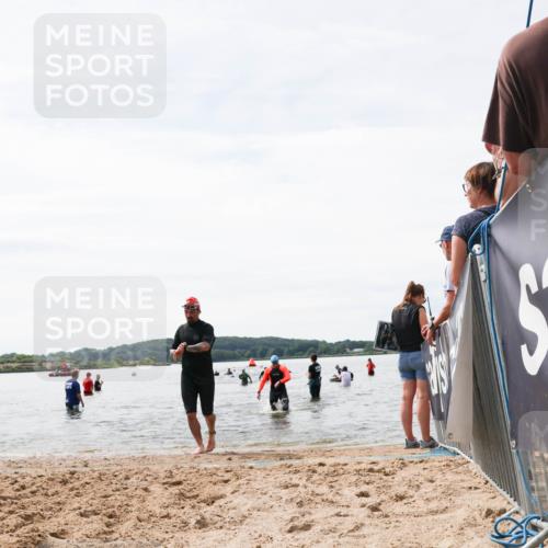 21.06.2026 - Viking Triathlon Michael Strokosch http://msf.ph/oto/9828995 21.06.2026 10:54:10 Schwimmen 61, 190, 237, 390, 631 meine-sportfotos.de