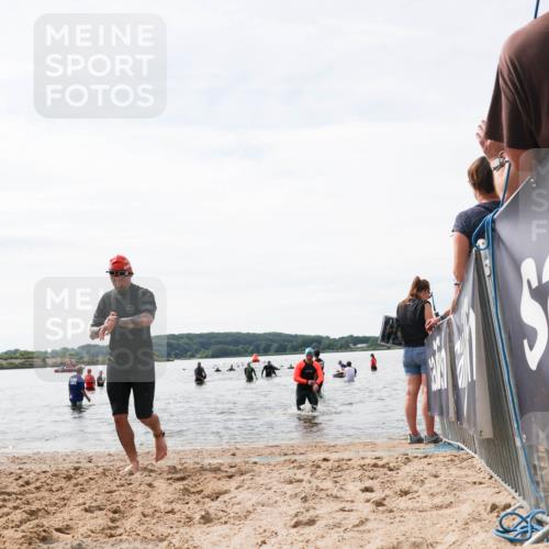 21.06.2026 - Viking Triathlon Michael Strokosch http://msf.ph/oto/9829000 21.06.2026 10:54:11 Schwimmen 61, 190, 237, 390, 631 meine-sportfotos.de