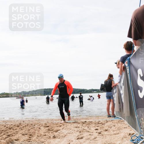 21.06.2026 - Viking Triathlon Michael Strokosch http://msf.ph/oto/9829015 21.06.2026 10:54:16 Schwimmen 237, 631 meine-sportfotos.de