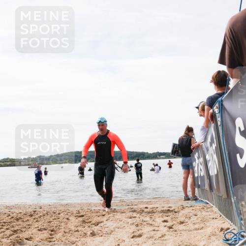 21.06.2026 - Viking Triathlon Michael Strokosch http://msf.ph/oto/9829016 21.06.2026 10:54:17 Schwimmen 237 meine-sportfotos.de