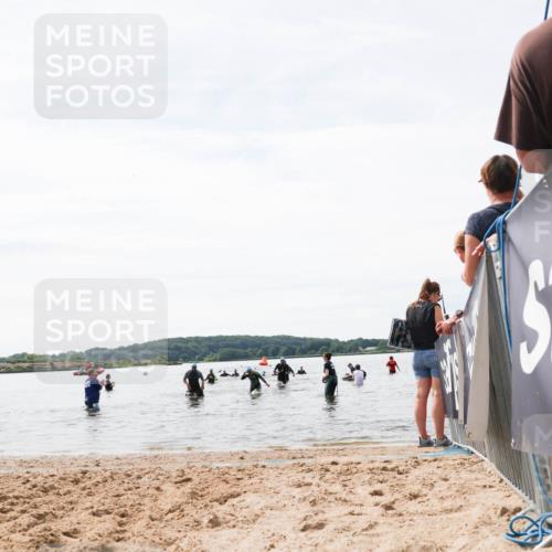 21.06.2026 - Viking Triathlon Michael Strokosch http://msf.ph/oto/9829026 21.06.2026 10:54:20 Schwimmen 237 meine-sportfotos.de