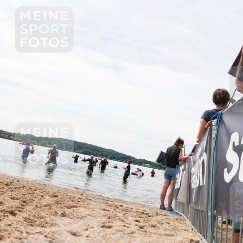 21.06.2026 - Viking Triathlon Michael Strokosch http://msf.ph/oto/9829038 21.06.2026 10:54:24 Schwimmen 427, 557 meine-sportfotos.de