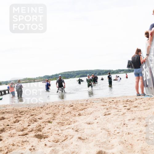 21.06.2026 - Viking Triathlon Michael Strokosch http://msf.ph/oto/9829046 21.06.2026 10:54:27 Schwimmen 427, 557 meine-sportfotos.de