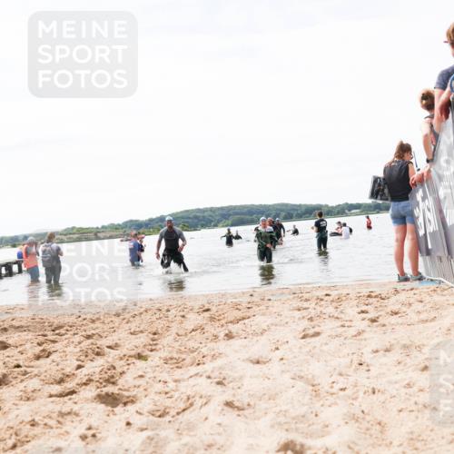 21.06.2026 - Viking Triathlon Michael Strokosch http://msf.ph/oto/9829047 21.06.2026 10:54:27 Schwimmen 427, 557 meine-sportfotos.de