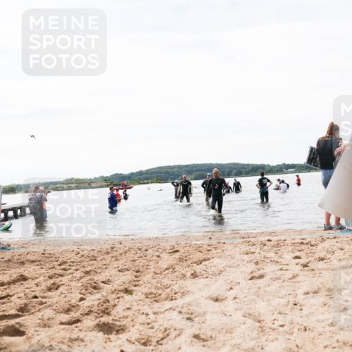 21.06.2026 - Viking Triathlon Michael Strokosch http://msf.ph/oto/9829072 21.06.2026 10:54:35 Schwimmen 413, 427, 557, 613 meine-sportfotos.de