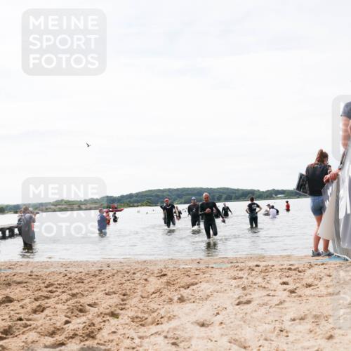 21.06.2026 - Viking Triathlon Michael Strokosch http://msf.ph/oto/9829074 21.06.2026 10:54:36 Schwimmen 413, 427, 557, 613 meine-sportfotos.de