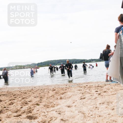 21.06.2026 - Viking Triathlon Michael Strokosch http://msf.ph/oto/9829078 21.06.2026 10:54:37 Schwimmen 413, 427, 504, 557, 613 meine-sportfotos.de