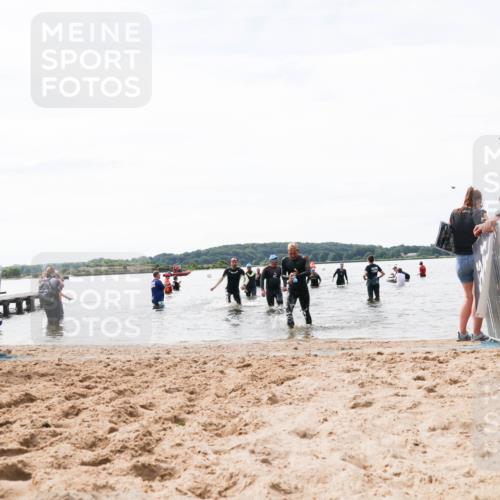 21.06.2026 - Viking Triathlon Michael Strokosch http://msf.ph/oto/9829081 21.06.2026 10:54:38 Schwimmen 413, 427, 504, 613 meine-sportfotos.de