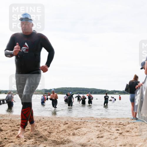 21.06.2026 - Viking Triathlon Michael Strokosch http://msf.ph/oto/9829111 21.06.2026 10:54:48 Schwimmen 244, 275, 424, 504, 613 meine-sportfotos.de