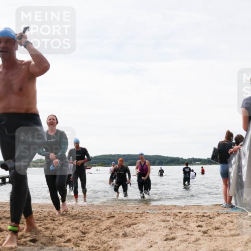 21.06.2026 - Viking Triathlon Michael Strokosch http://msf.ph/oto/9829135 21.06.2026 10:54:56 Schwimmen 52, 244, 275, 347, 424, 509 meine-sportfotos.de