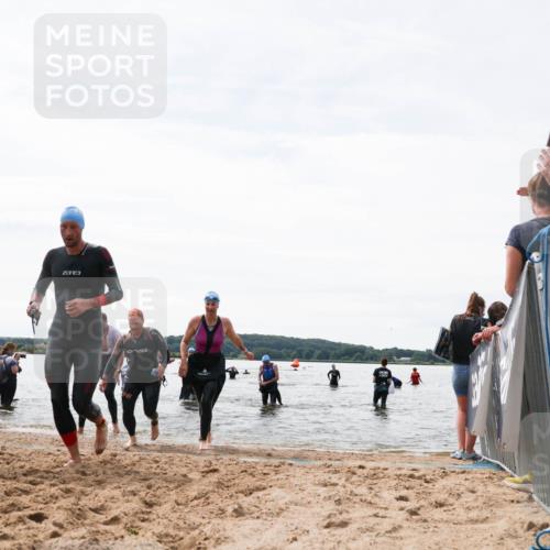 21.06.2026 - Viking Triathlon Michael Strokosch http://msf.ph/oto/9829142 21.06.2026 10:54:59 Schwimmen 52, 244, 275, 309, 347, 424, 509 meine-sportfotos.de