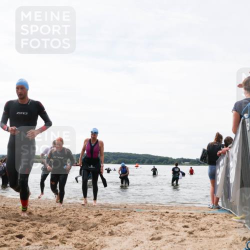 21.06.2026 - Viking Triathlon Michael Strokosch http://msf.ph/oto/9829143 21.06.2026 10:54:59 Schwimmen 52, 244, 275, 309, 347, 424, 509 meine-sportfotos.de
