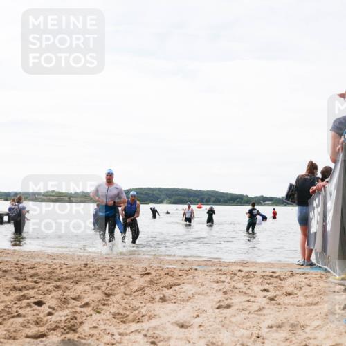 21.06.2026 - Viking Triathlon Michael Strokosch http://msf.ph/oto/9829162 21.06.2026 10:55:05 Schwimmen 52, 160, 309, 509 meine-sportfotos.de
