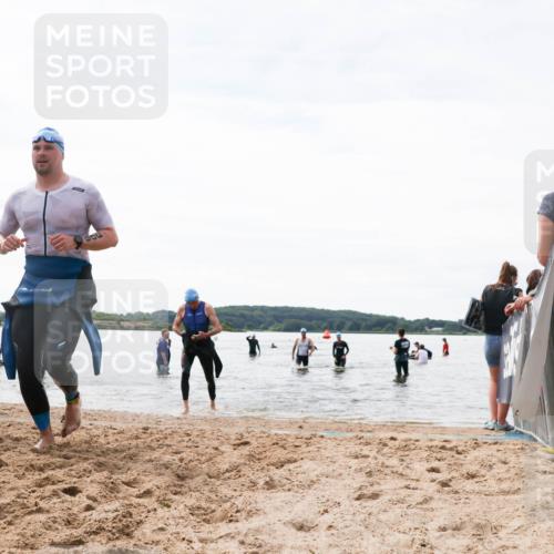 21.06.2026 - Viking Triathlon Michael Strokosch http://msf.ph/oto/9829170 21.06.2026 10:55:08 Schwimmen 160, 309 meine-sportfotos.de