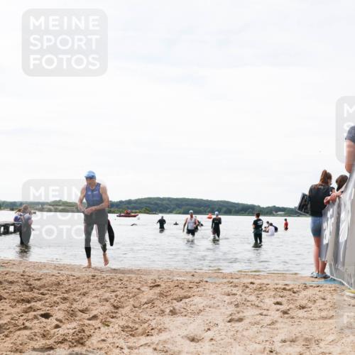 21.06.2026 - Viking Triathlon Michael Strokosch http://msf.ph/oto/9829174 21.06.2026 10:55:09 Schwimmen 160, 309 meine-sportfotos.de