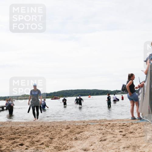21.06.2026 - Viking Triathlon Michael Strokosch http://msf.ph/oto/9829236 21.06.2026 10:55:30 Schwimmen 305, 344, 561 meine-sportfotos.de