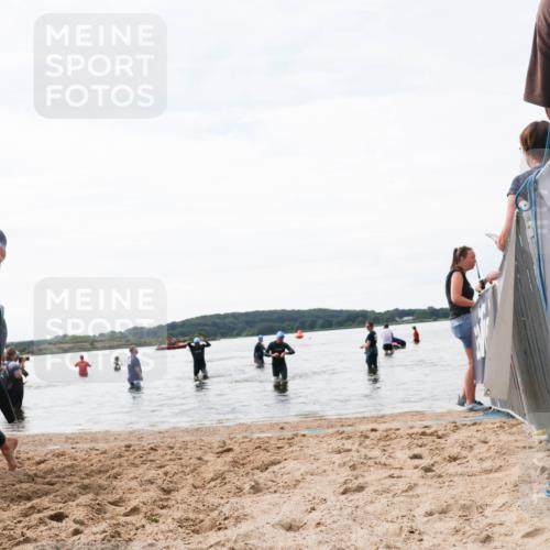 21.06.2026 - Viking Triathlon Michael Strokosch http://msf.ph/oto/9829247 21.06.2026 10:55:34 Schwimmen 417, 561 meine-sportfotos.de
