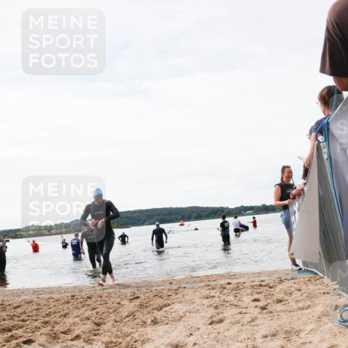 21.06.2026 - Viking Triathlon Michael Strokosch http://msf.ph/oto/9829269 21.06.2026 10:55:41 Schwimmen 81, 417 meine-sportfotos.de