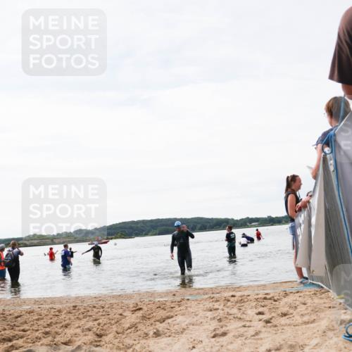 21.06.2026 - Viking Triathlon Michael Strokosch http://msf.ph/oto/9829290 21.06.2026 10:55:49 Schwimmen 77, 81 meine-sportfotos.de