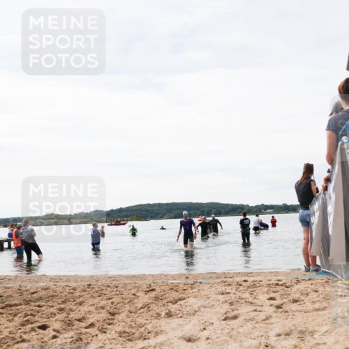 21.06.2026 - Viking Triathlon Michael Strokosch http://msf.ph/oto/9829349 21.06.2026 10:56:08 Schwimmen 117 meine-sportfotos.de