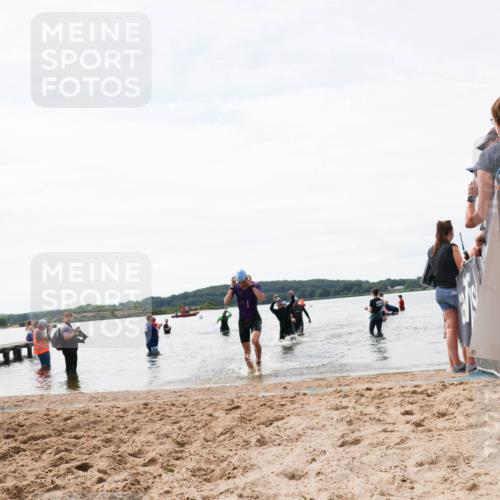 21.06.2026 - Viking Triathlon Michael Strokosch http://msf.ph/oto/9829363 21.06.2026 10:56:13 Schwimmen 117, 502 meine-sportfotos.de