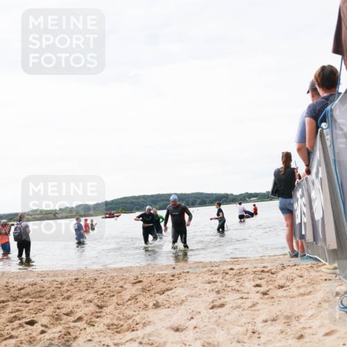 21.06.2026 - Viking Triathlon Michael Strokosch http://msf.ph/oto/9829388 21.06.2026 10:56:22 Schwimmen 24, 357, 502 meine-sportfotos.de