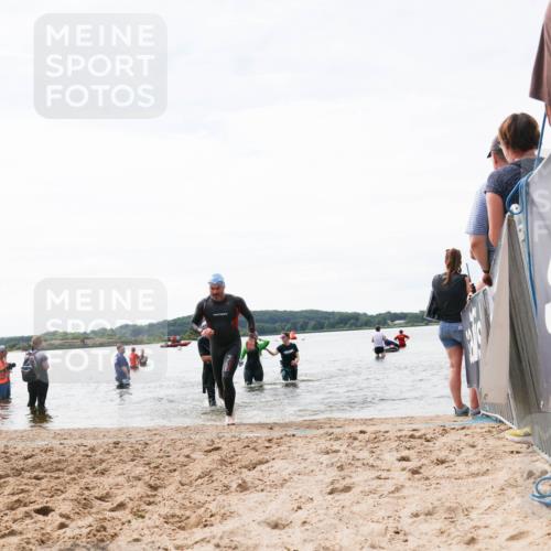 21.06.2026 - Viking Triathlon Michael Strokosch http://msf.ph/oto/9829395 21.06.2026 10:56:24 Schwimmen 24, 127, 357, 502 meine-sportfotos.de