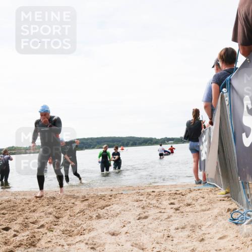 21.06.2026 - Viking Triathlon Michael Strokosch http://msf.ph/oto/9829398 21.06.2026 10:56:25 Schwimmen 24, 127, 357 meine-sportfotos.de