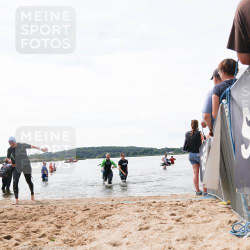 21.06.2026 - Viking Triathlon Michael Strokosch http://msf.ph/oto/9829404 21.06.2026 10:56:27 Schwimmen 24, 127, 357 meine-sportfotos.de
