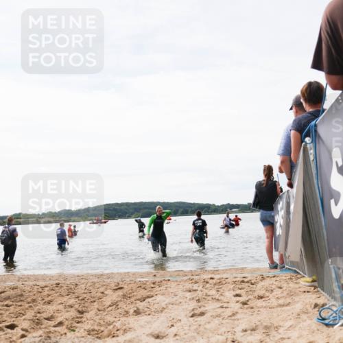 21.06.2026 - Viking Triathlon Michael Strokosch http://msf.ph/oto/9829408 21.06.2026 10:56:28 Schwimmen 24, 127, 357 meine-sportfotos.de