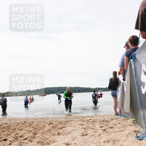 21.06.2026 - Viking Triathlon Michael Strokosch http://msf.ph/oto/9829411 21.06.2026 10:56:29 Schwimmen 24, 127, 357 meine-sportfotos.de