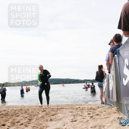 21.06.2026 - Viking Triathlon Michael Strokosch http://msf.ph/oto/9829420 21.06.2026 10:56:32 Schwimmen 24, 127 meine-sportfotos.de