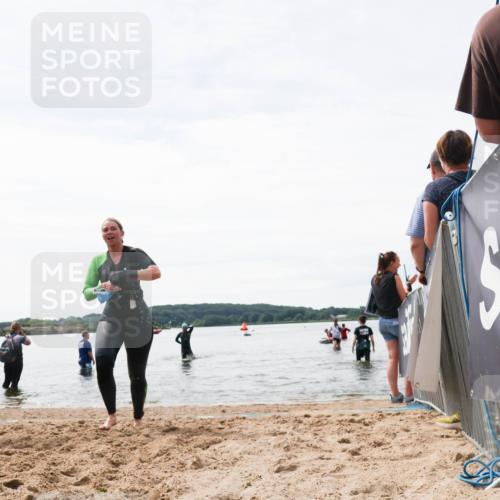 21.06.2026 - Viking Triathlon Michael Strokosch http://msf.ph/oto/9829422 21.06.2026 10:56:33 Schwimmen 127 meine-sportfotos.de
