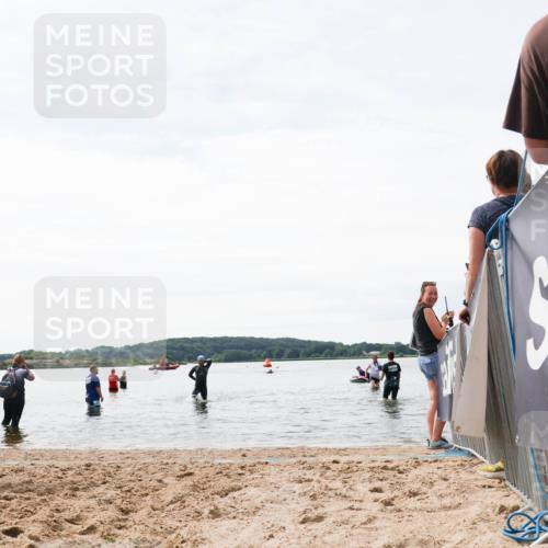 21.06.2026 - Viking Triathlon Michael Strokosch http://msf.ph/oto/9829427 21.06.2026 10:56:35 Schwimmen 127, 374 meine-sportfotos.de