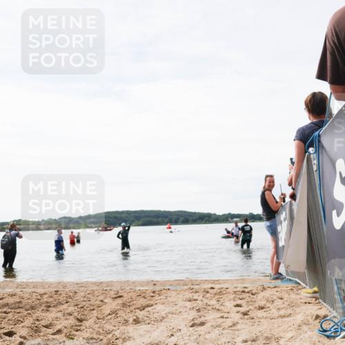 21.06.2026 - Viking Triathlon Michael Strokosch http://msf.ph/oto/9829428 21.06.2026 10:56:35 Schwimmen 127, 374 meine-sportfotos.de