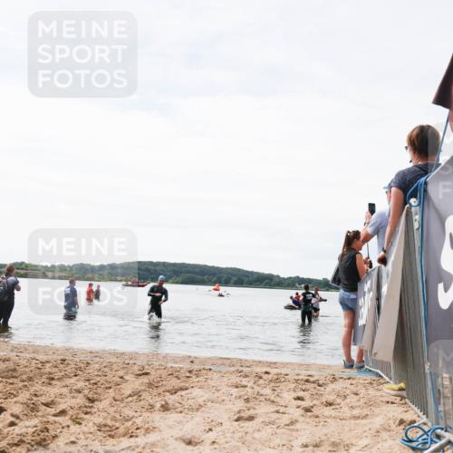 21.06.2026 - Viking Triathlon Michael Strokosch http://msf.ph/oto/9829436 21.06.2026 10:56:38 Schwimmen 127, 374 meine-sportfotos.de