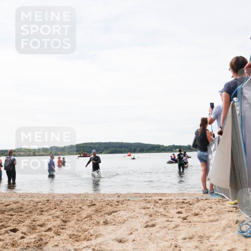 21.06.2026 - Viking Triathlon Michael Strokosch http://msf.ph/oto/9829440 21.06.2026 10:56:39 Schwimmen 374 meine-sportfotos.de