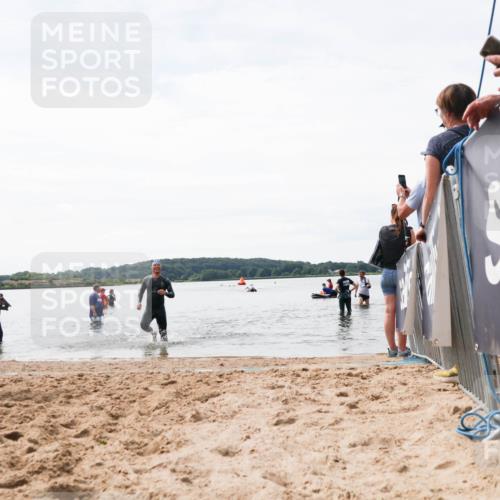 21.06.2026 - Viking Triathlon Michael Strokosch http://msf.ph/oto/9829447 21.06.2026 10:56:42 Schwimmen 374 meine-sportfotos.de